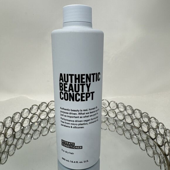 Authentic Beauty Concept Hydrate Conditioner/Dry Hair 8.4 oz - Picture 1 of 3
